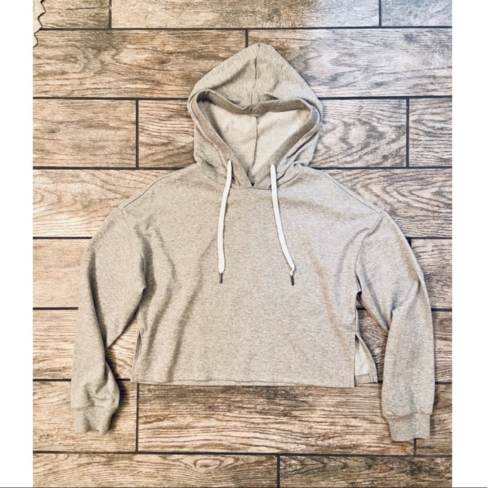 Crop Top Sweatshirt